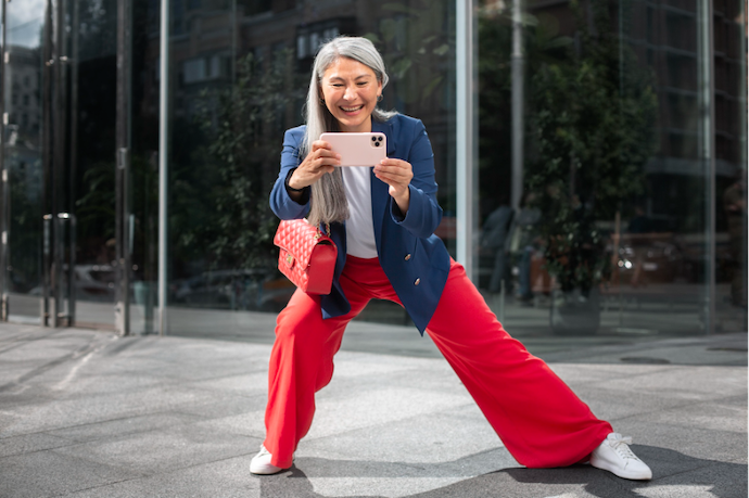 Active Senior ใช้สมาร์ตโฟน สะท้อน Age-Agnostic Marketing และโอกาสธุรกิจ Longevity Economy