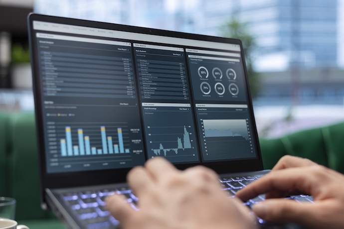 ภาพหน้าจอ Dashboard แสดงวิธีใช้ AI ลดต้นทุนการผลิต