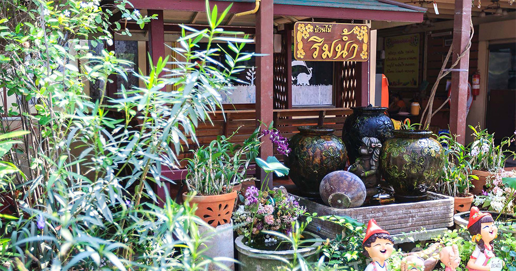 “บ้านไม้ริมน้ำ” เรตติ้งคงที่ 15 ปี กระชากใจลูกค้ากับเมนู กุ้งแม่น้ำเผา! “บ้านไม้ริมน้ำ” เรตติ้งคงที่ 15 ปี กระชากใจลูกค้ากับเมนู กุ้งแม่น้ำเผา!